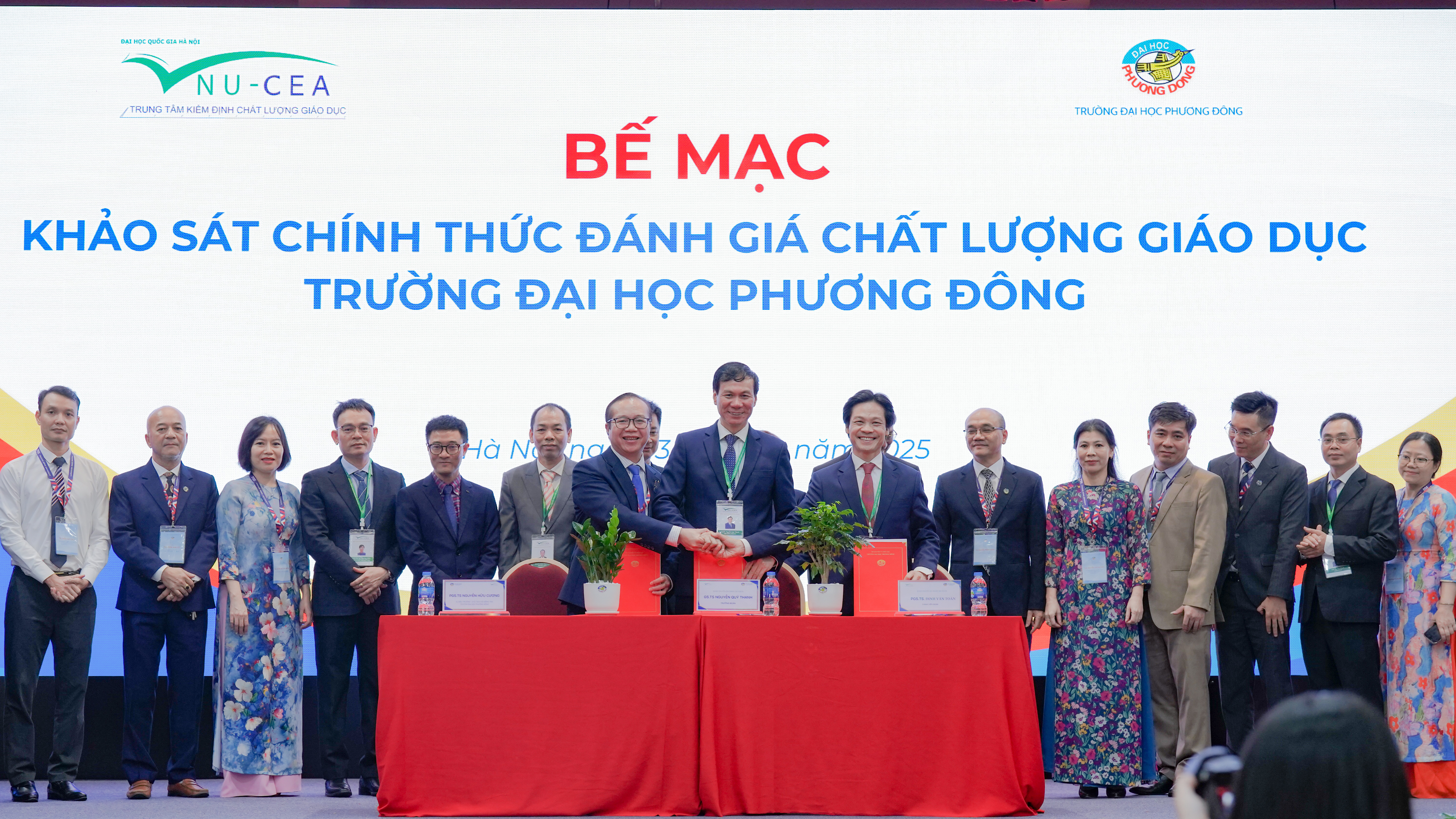 LỄ BẾ MẠC ĐỢT KHẢO SÁT CHÍNH THỨC ĐÁNH GIÁ NGOÀI TẠI TRƯỜNG ĐẠI HỌC PHƯƠNG ĐÔNG