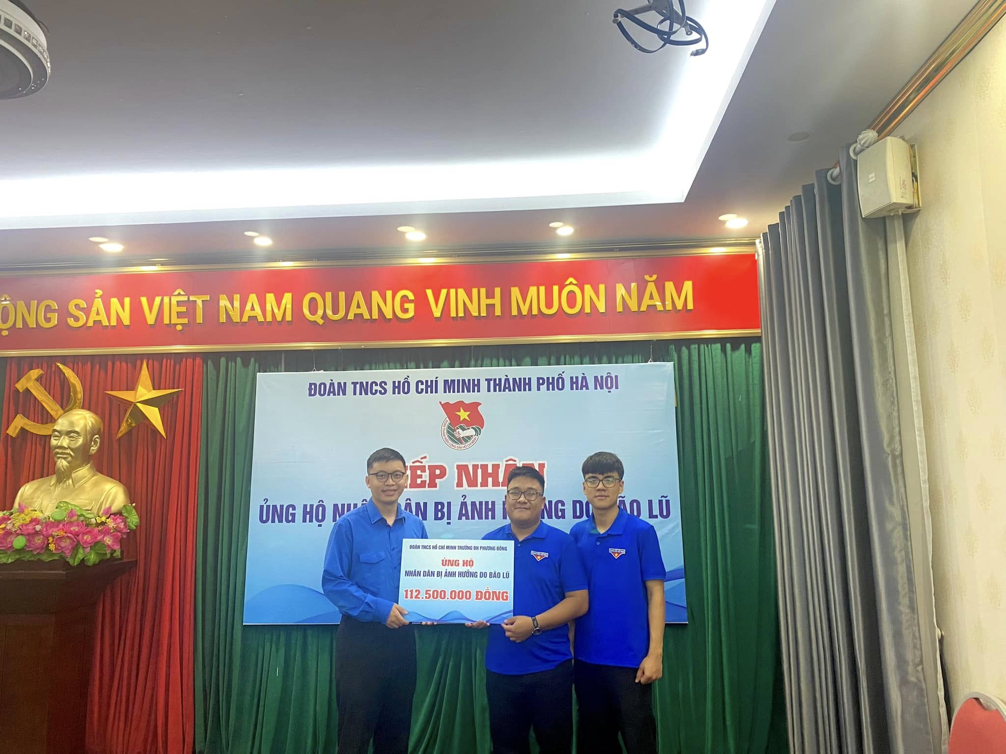 ĐOÀN THANH NIÊN - HỘI SINH VIÊN TRƯỜNG ĐẠI HỌC PHƯƠNG ĐÔNG CHUNG TAY ỦNG HỘ ĐỒNG BÀO MIỀN BẮC