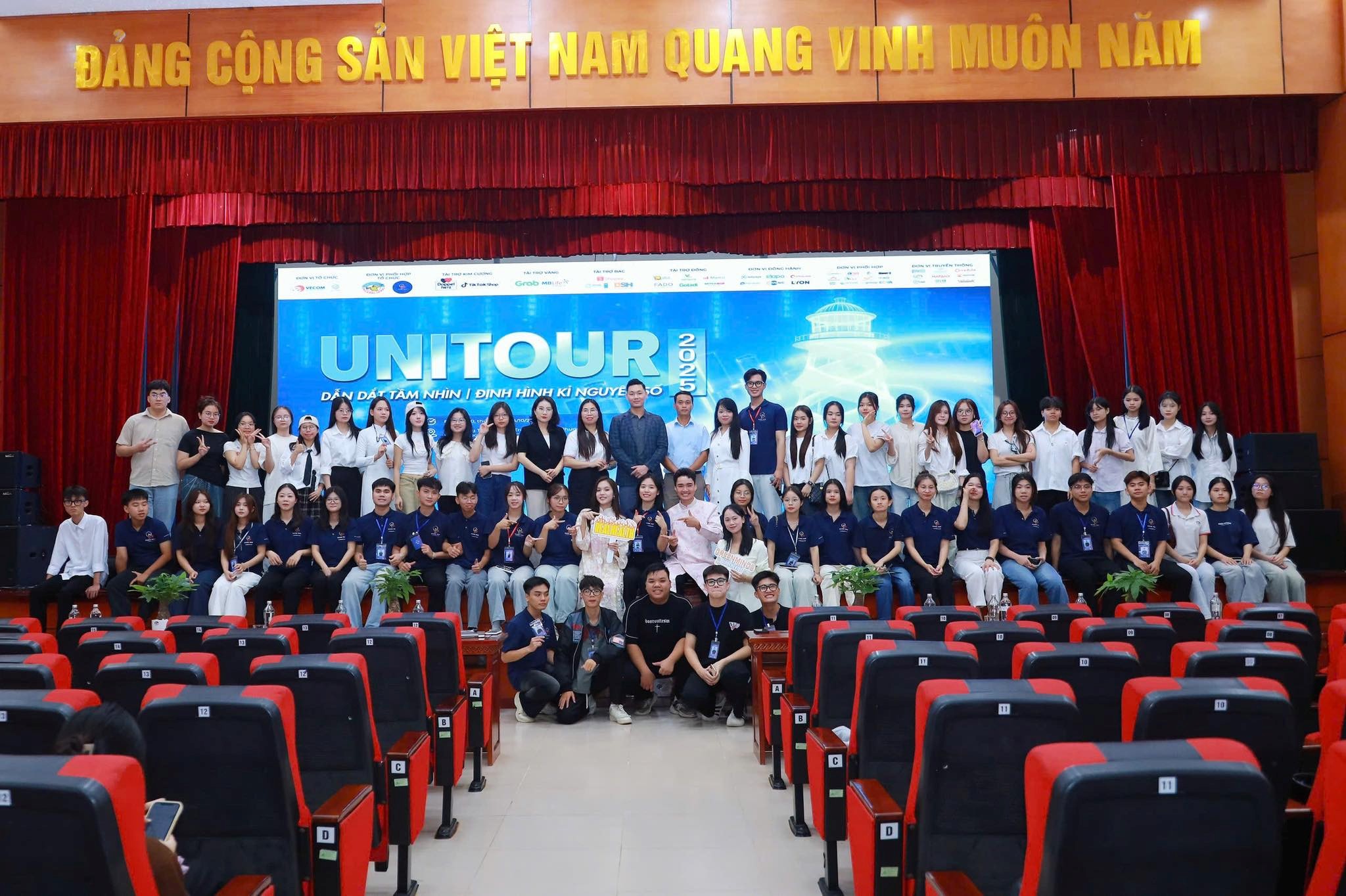 SỰ KIỆN UNITOUR 2025 – DẪN DẮT TẦM NHÌN, ĐỊNH HÌNH KỶ NGUYÊN SỐ