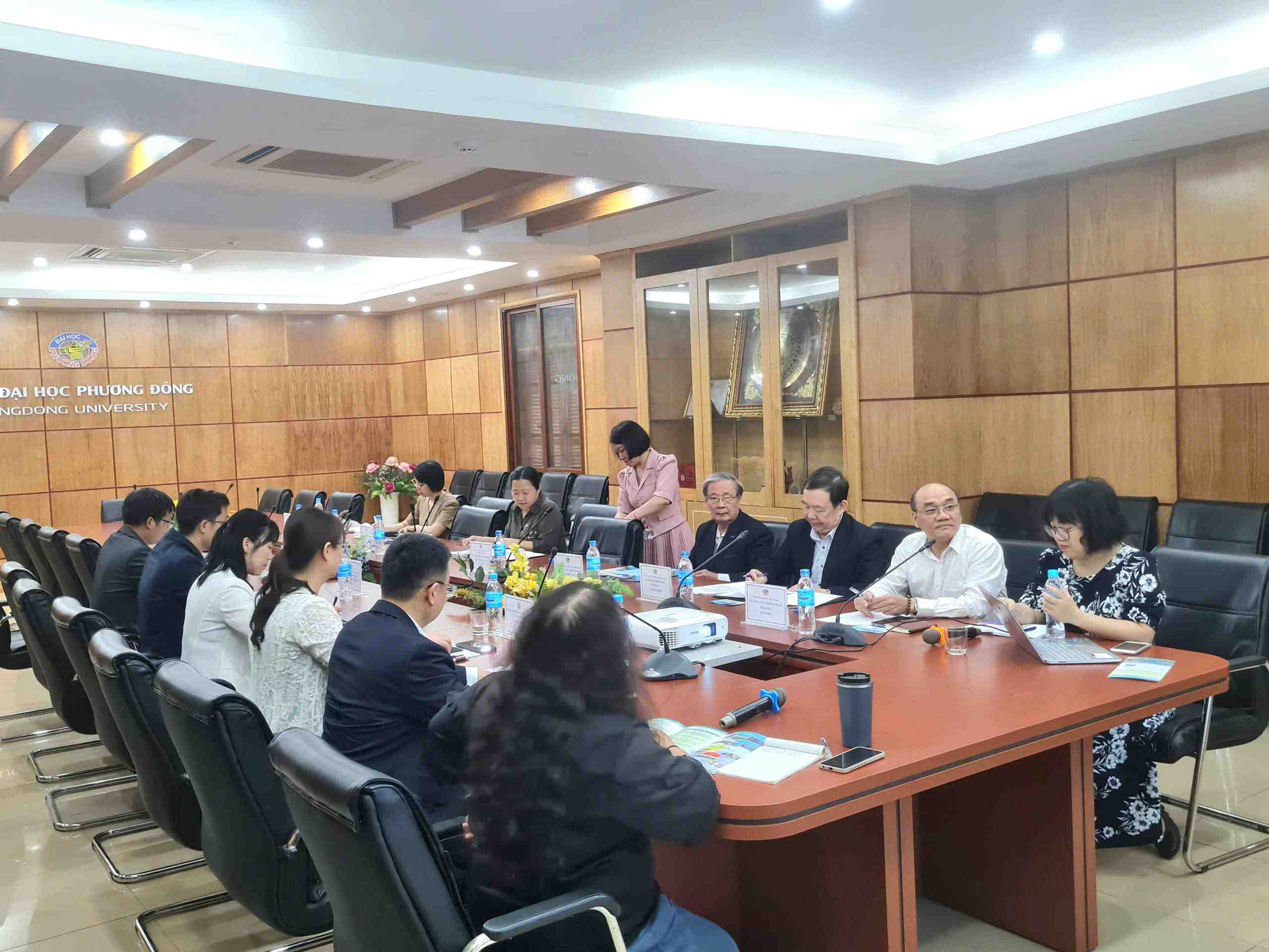 TĂNG CƯỜNG HƠN NỮA HỢP TÁC ĐÀO TẠO GIỮA ĐH PHƯƠNG ĐÔNG VÀ ĐH SƯ PHẠM KHKT QUẢNG TÂY