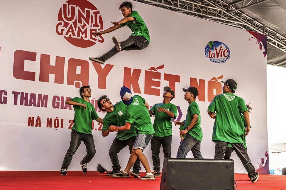 Chúc mừng team VUG trường Đại Học Phương Đông giành giải nhất Dance Battle