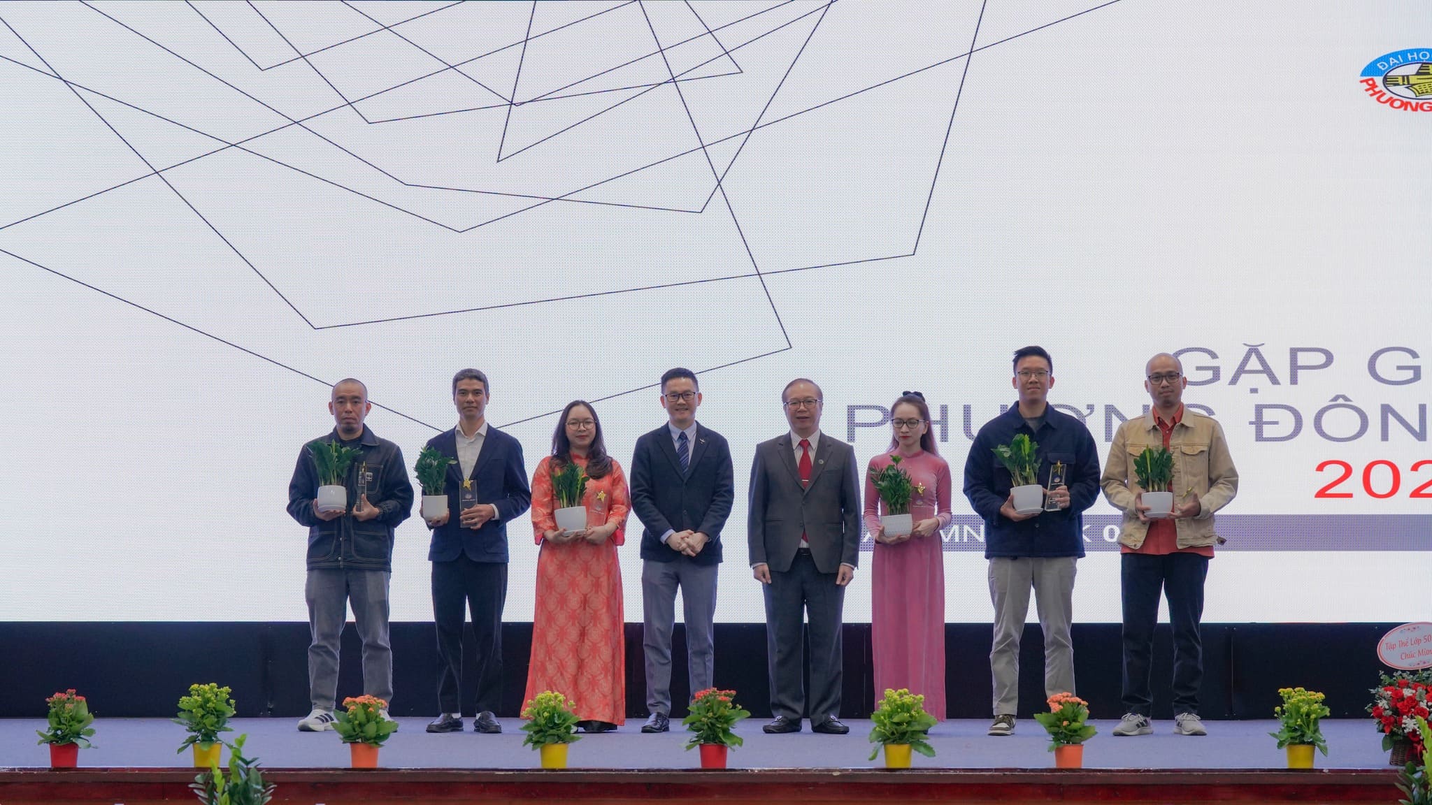 GẶP GỠ PHƯƠNG ĐÔNG 2025 – ALUMNI TALK 04