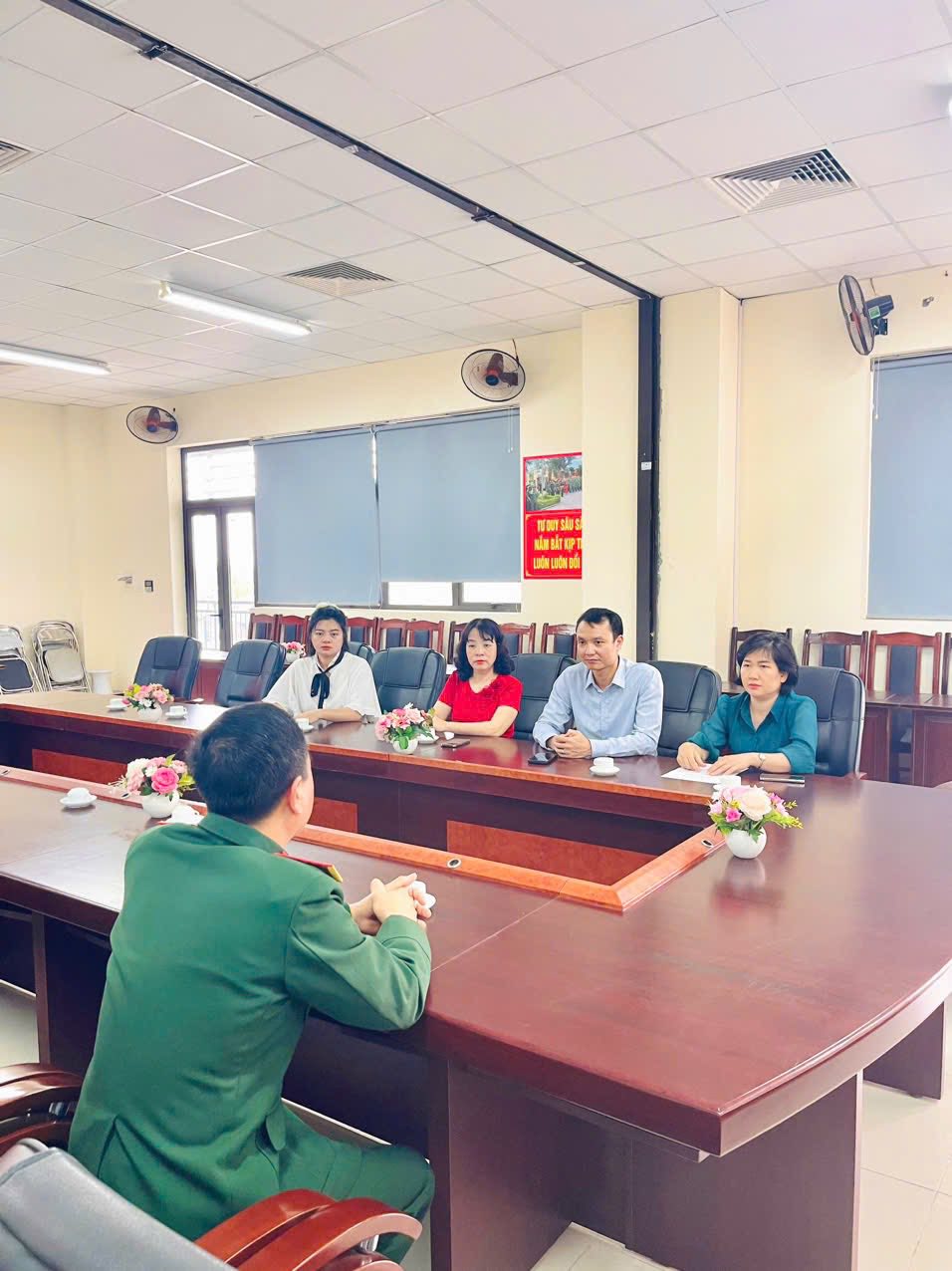 Sinh viên năm 2 chính thức bước vào kỳ học Giáo dục Quốc phòng & An ninh đợt 1 năm 2026